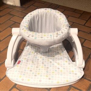 Sit me up seat - fisher price